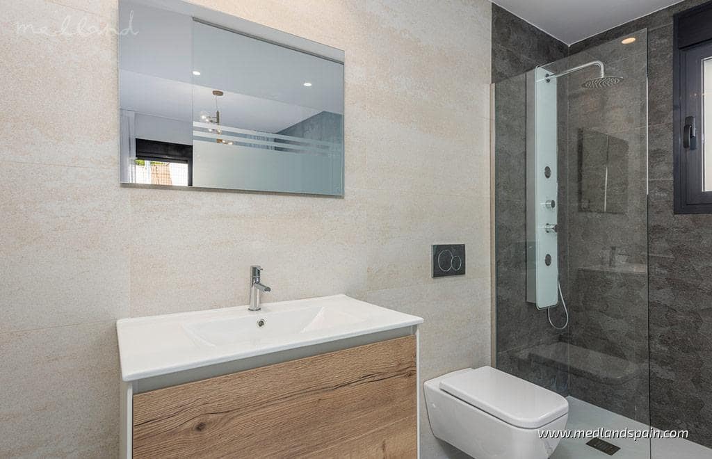 3 quarto Apartamento para venda em San Miguel de Salinas com piscina - 425 000 € (Ref: 10079871)