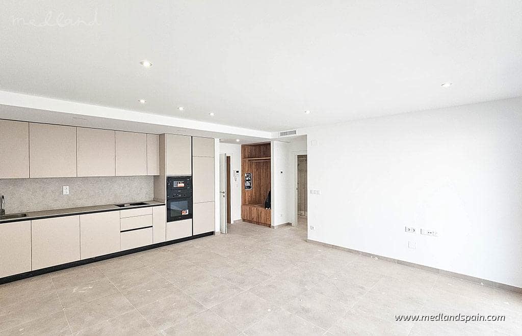 1 chambre Appartement à vendre à Torrevieja avec piscine - 255 000 € (Ref: 10088524)