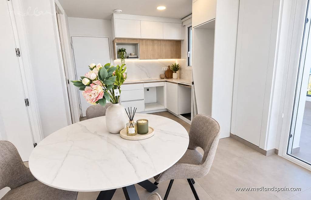 1 camera da letto Appartamento in vendita in Torrevieja con piscina - 399.000 € (Rif: 10098569)