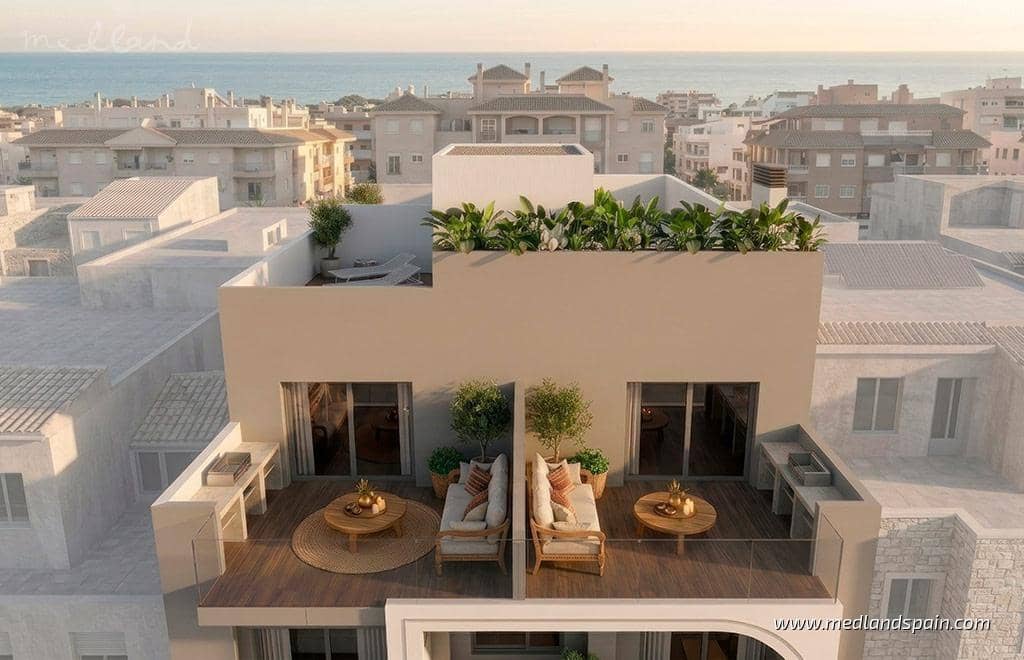 2 quarto Apartamento para venda em Guardamar del Segura com piscina - 315 000 € (Ref: 10099052)