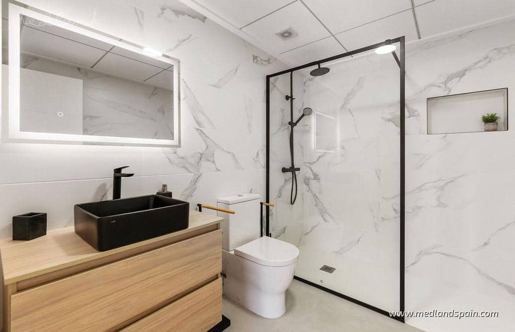 3 slaapkamer Villa te koop in Torre de la Horadada met zwembad garage - € 380.000 (Ref: 10125069)
