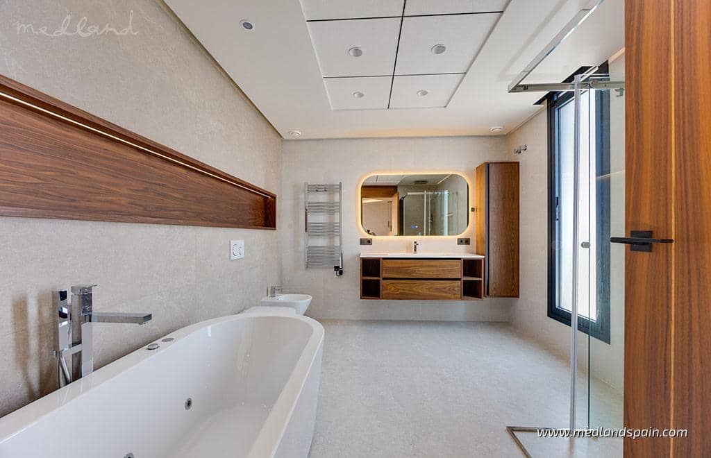4 chambre Villa/Maison à vendre à Ciudad Quesada avec piscine garage - 2 650 000 € (Ref: 10156232)
