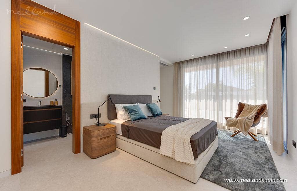 4 chambre Villa/Maison à vendre à Ciudad Quesada avec piscine garage - 2 650 000 € (Ref: 10156232)