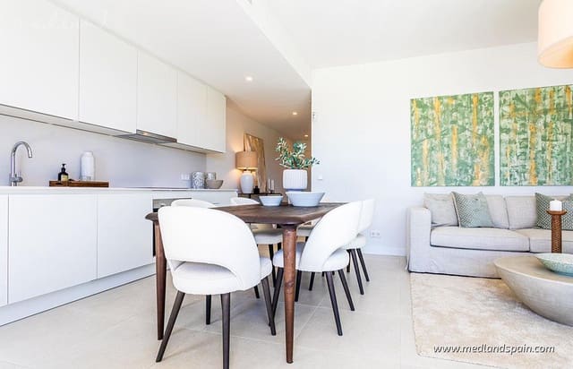 Apartamento de 2 habitaciones en Mijas Costa, Mijas en venta con piscina garaje - 495.000 € (Ref: 10170037)