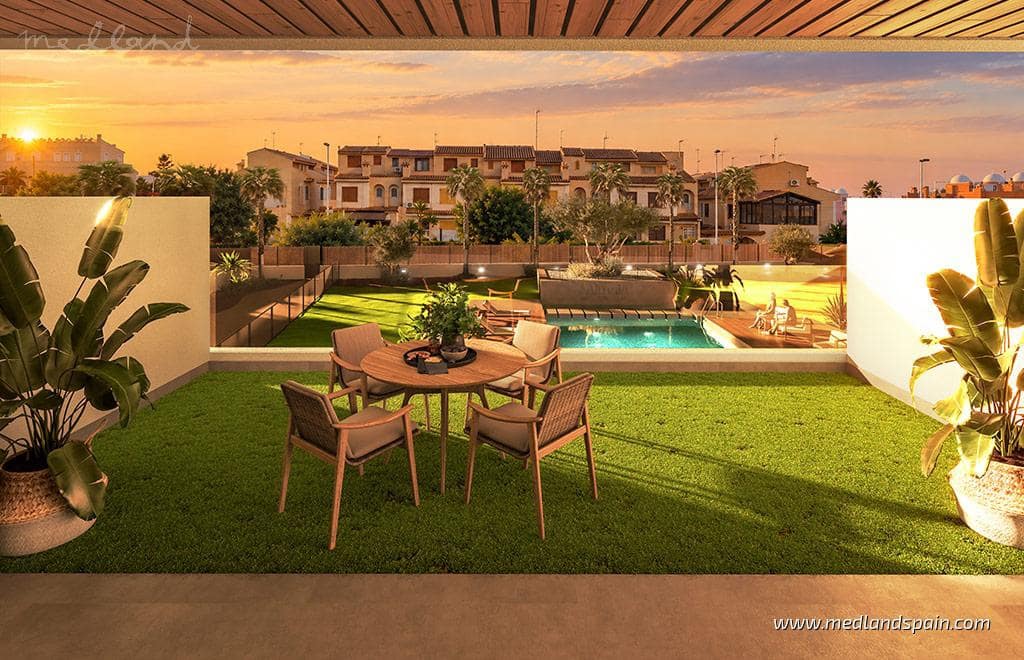 3 chambre Appartement à vendre à Torrevieja avec piscine garage - 499 900 € (Ref: 10175988)