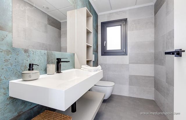 4 bedroom Villa for sale in Los Europeos, Torrevieja with pool garage - € 940,000 (Ref: 5878923)