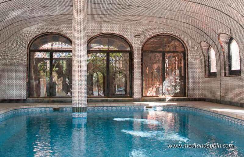 5 chambre Villa/Maison à vendre à Villamartin avec piscine garage - 3 200 000 € (Ref: 5878940)