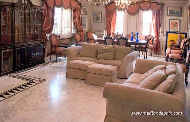 5 chambre Villa/Maison à vendre à Villamartin, Orihuela avec piscine garage - 3 200 000 € (Ref: 5878940)