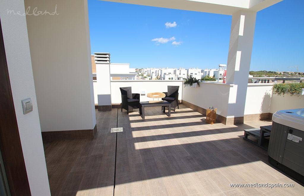 3 soveværelse Villa til salg i Playa Honda med swimmingpool garage - € 489.000 (Ref: 5879223)