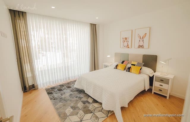 3 bedroom Villa for sale in Finestrat with pool garage - € 870,000 (Ref: 5879342)