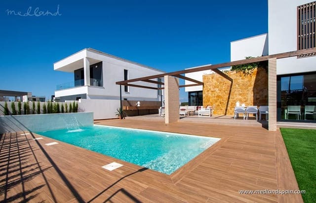 4 soveværelse Villa til salg i Dehesa de Campoamor, Orihuela med swimmingpool garage - € 1.160.000 (Ref: 5962296)