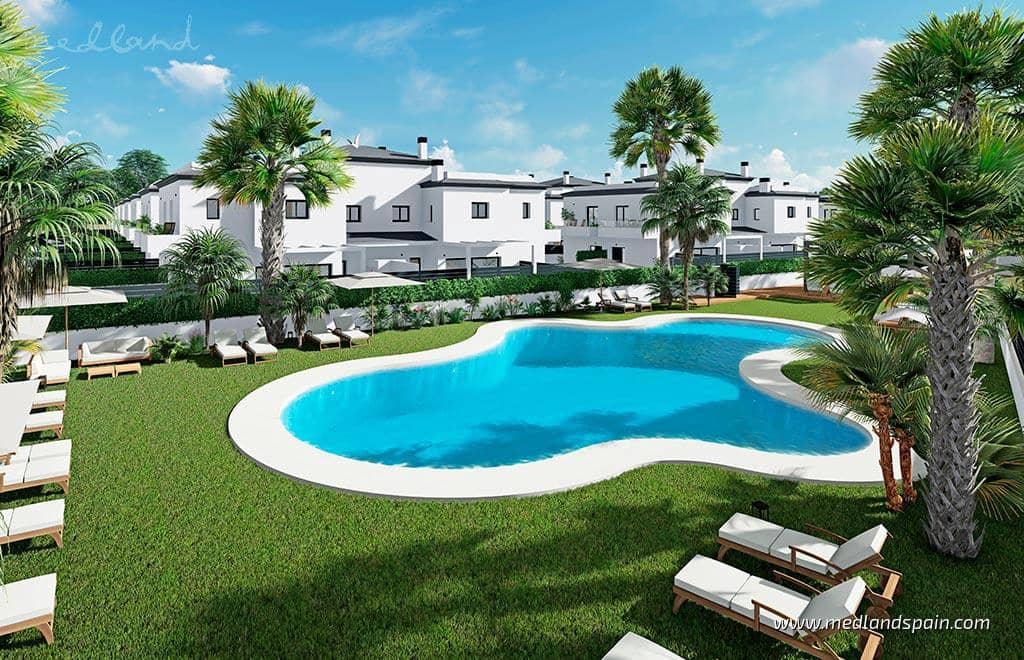 3 soveværelse Villa til salg i Gran Alacant med swimmingpool garage - € 395.000 (Ref: 5994385)