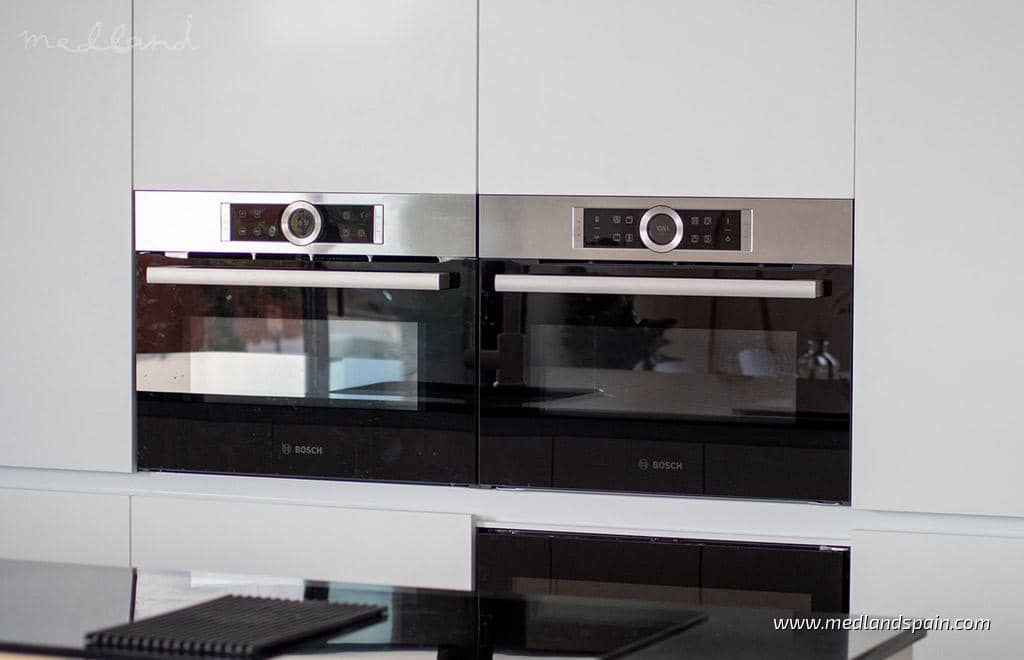 3 makuuhuone Huvila myytävänä paikassa Los Montesinos mukana uima-altaan 
autotalli - 499 000 € (Ref: 6009894)