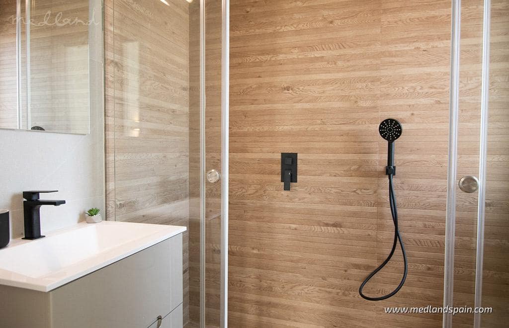 3 makuuhuone Huvila myytävänä paikassa Los Montesinos mukana uima-altaan 
autotalli - 499 000 € (Ref: 6009894)