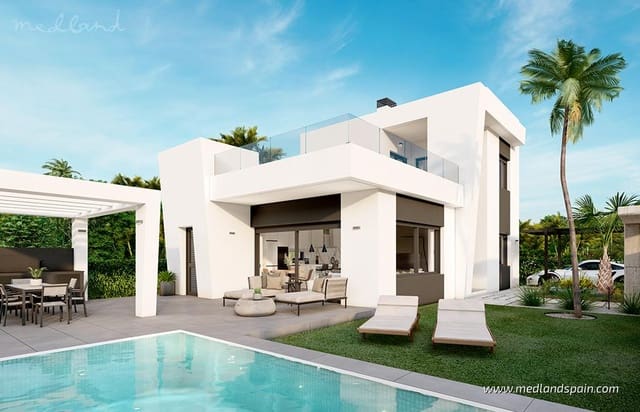 3 soveværelse Villa til salg i Punta Prima, Torrevieja med swimmingpool garage - € 750.000 (Ref: 6204604)