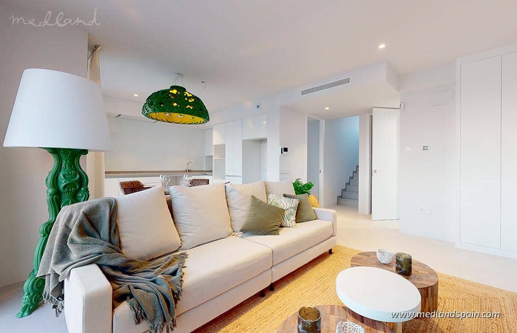 3 soveværelse Villa til salg i El Campello med swimmingpool garage - € 450.000 (Ref: 6370238)