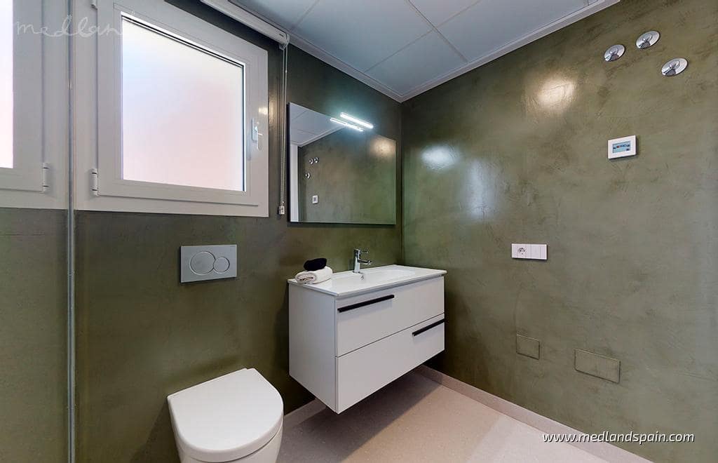 3 soveværelse Villa til salg i El Campello med swimmingpool garage - € 450.000 (Ref: 6370238)