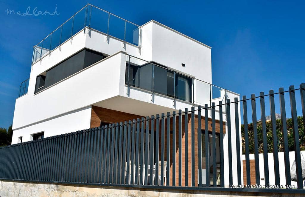 3 makuuhuone Huvila myytävänä paikassa Polop mukana uima-altaan 
autotalli - 600 000 € (Ref: 6392726)