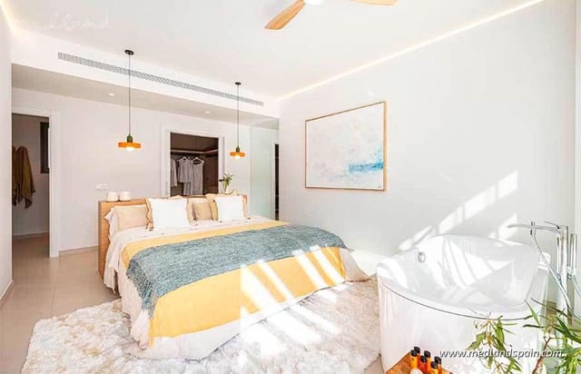 3 soveværelse Lejlighed til salg i Fuengirola med swimmingpool garage - € 1.530.000 (Ref: 6725890)