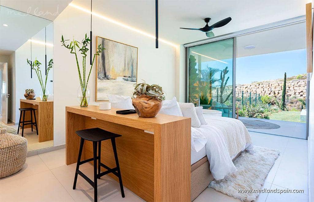 3 sypialnia Apartament na sprzedaż w Fuengirola z basenem garażem - 1 350 000 € (Ref: 6725893)
