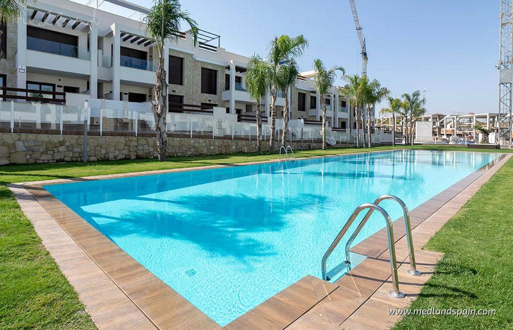 3 chambre Appartement à vendre à Los Balcones avec piscine garage - 310 000 € (Ref: 6793005)