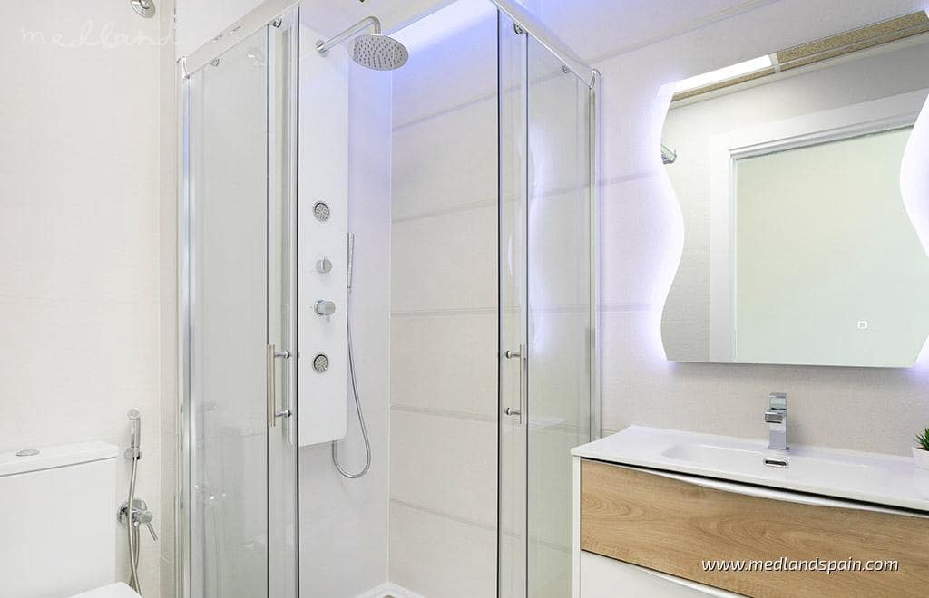 2 soverom Leilighet til salgs i Los Balcones med svømmebasseng garasje - € 275 000 (Ref: 6793008)