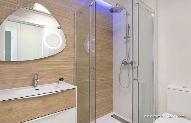 2 slaapkamer Appartement te koop in Los Balcones met zwembad garage - € 275.000 (Ref: 6793008)