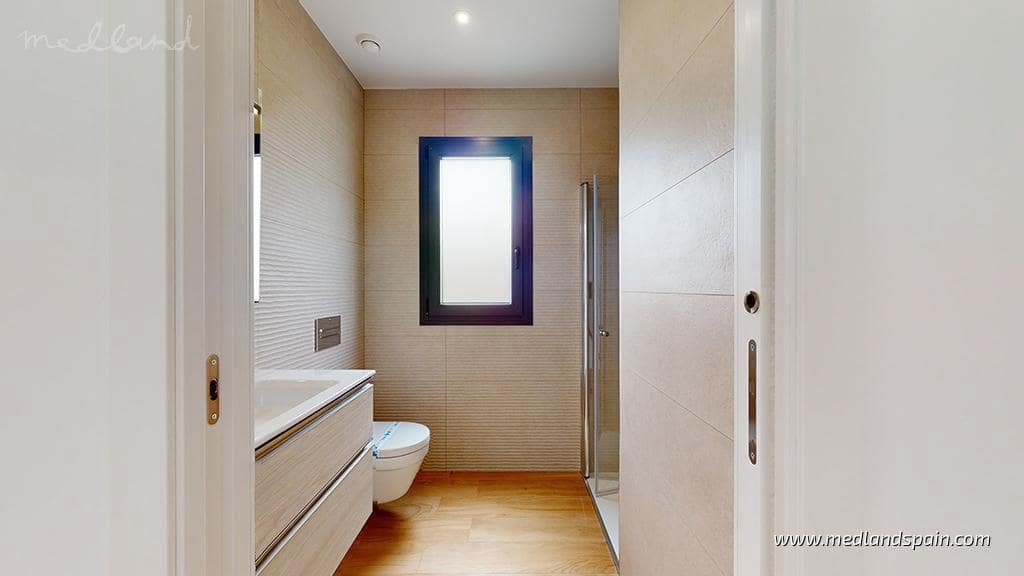 2 soveværelse Lejlighed til salg i Torrevieja med swimmingpool garage - € 309.900 (Ref: 6793012)