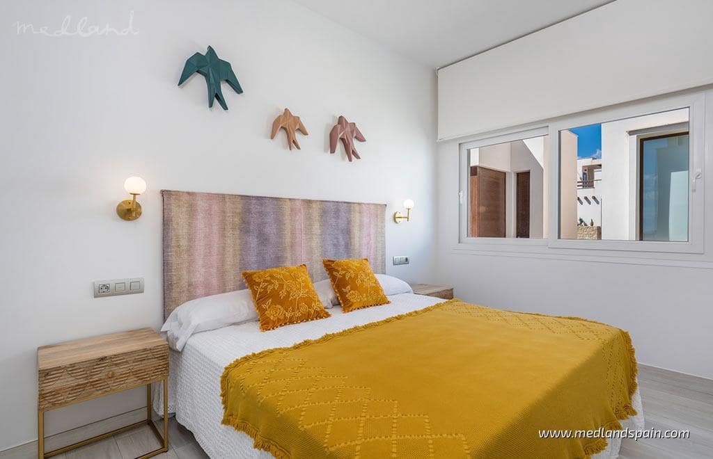 3 sypialnia Willa na sprzedaż w Los Montesinos z basenem garażem - 485 000 € (Ref: 6878599)