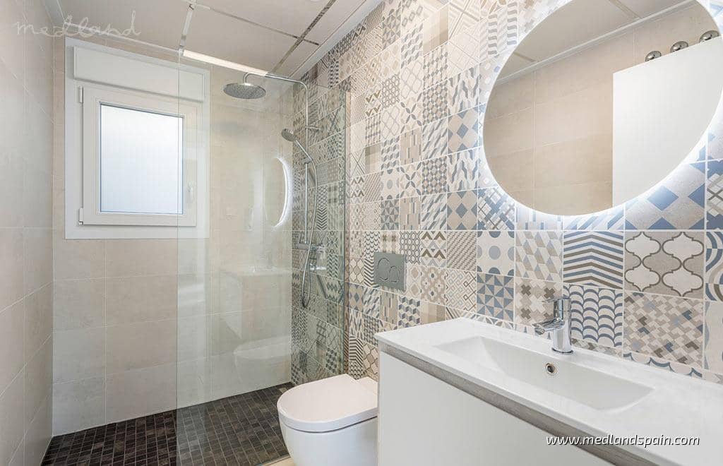 3 sypialnia Willa na sprzedaż w Los Montesinos z basenem garażem - 485 000 € (Ref: 6878599)