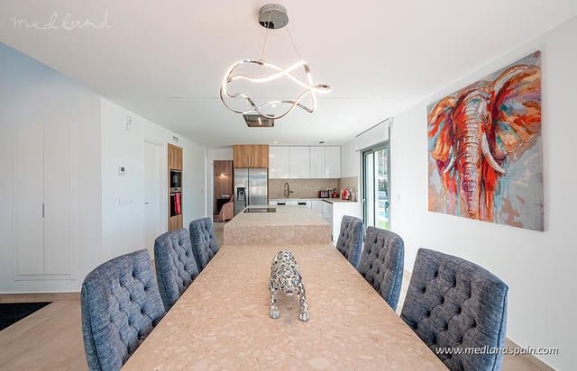4 sovrum Villa till salu i Algorfa med pool garage - 669 000 € (Ref: 6878602)