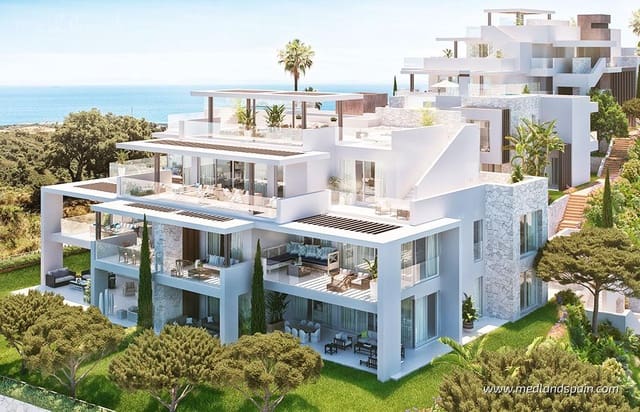 Apartamento de 3 habitaciones en Marbella en venta con piscina garaje - 946.000 € (Ref: 6919399)
