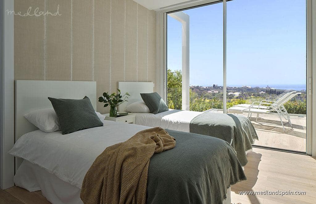 3 soveværelse Villa til salg i Marbella med swimmingpool garage - € 1.950.000 (Ref: 6949542)