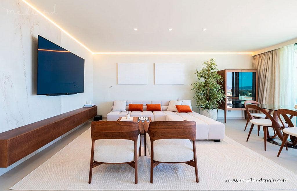 3 sovrum Lägenhet till salu i Fuengirola med pool garage - 1 690 000 € (Ref: 6976199)