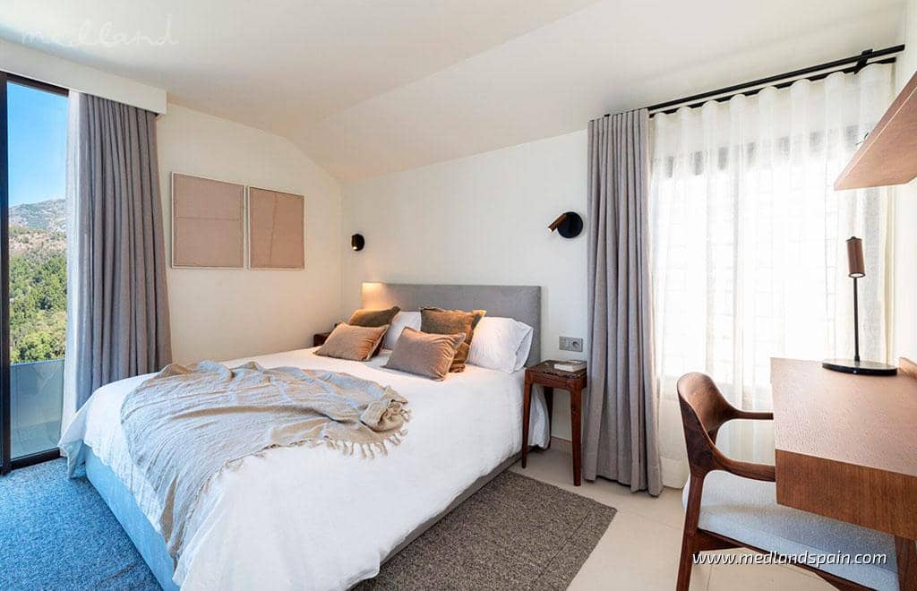 3 sovrum Lägenhet till salu i Fuengirola med pool garage - 1 690 000 € (Ref: 6976199)