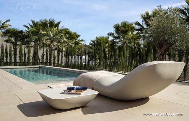 3 soveværelse Villa til salg i Las Colinas Golf, Orihuela med swimmingpool - € 1.165.000 (Ref: 6976200)
