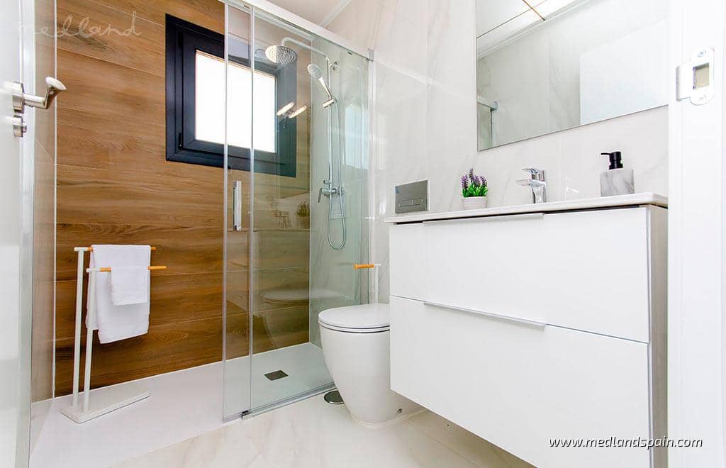 3 soveværelse Villa til salg i San Miguel de Salinas med swimmingpool garage - € 389.000 (Ref: 6983870)