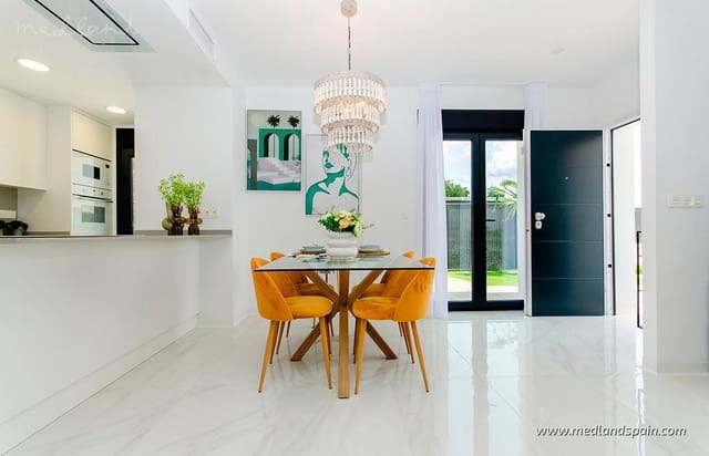 3 slaapkamer Villa te koop in Vistabella, Orihuela met zwembad garage - € 459.000 (Ref: 6983870)
