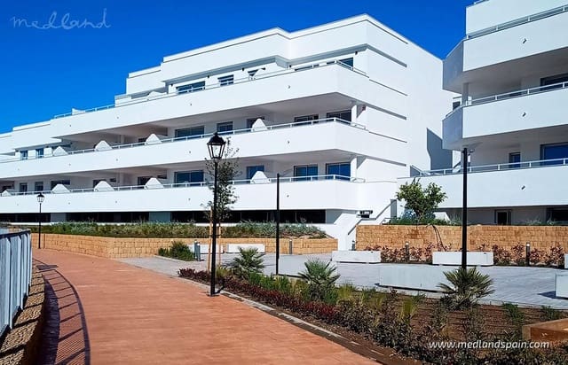 3 soverom Leilighet til salgs i Cancelada, Estepona med svømmebasseng garasje - € 386 000 (Ref: 6986150)
