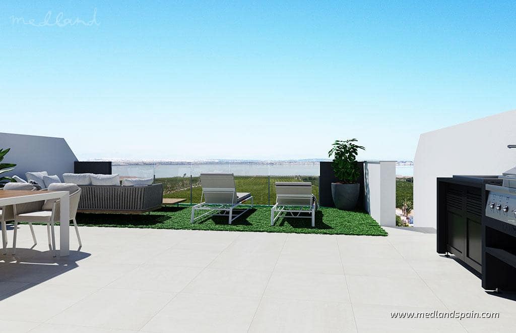 2 soveværelse Lejlighed til salg i Torrevieja med swimmingpool garage - € 305.000 (Ref: 7112427)