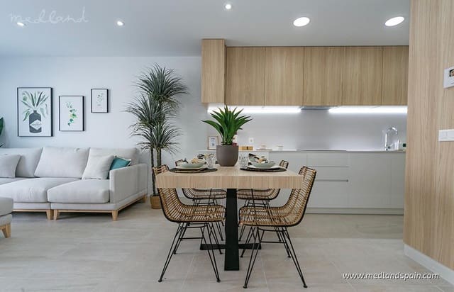 2 quarto Apartamento para venda em Torrevieja com piscina garagem - 330 000 € (Ref: 7112427)