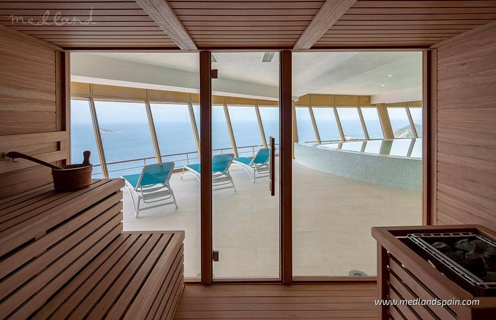 2 slaapkamer Appartement te koop in Benidorm met zwembad garage - € 1.170.000 (Ref: 7117353)