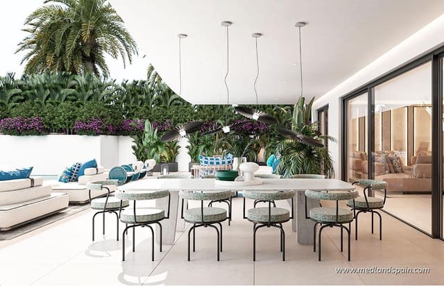Apartamento de 3 habitaciones en Marbella en venta con piscina garaje - 5.200.000 € (Ref: 7172893)