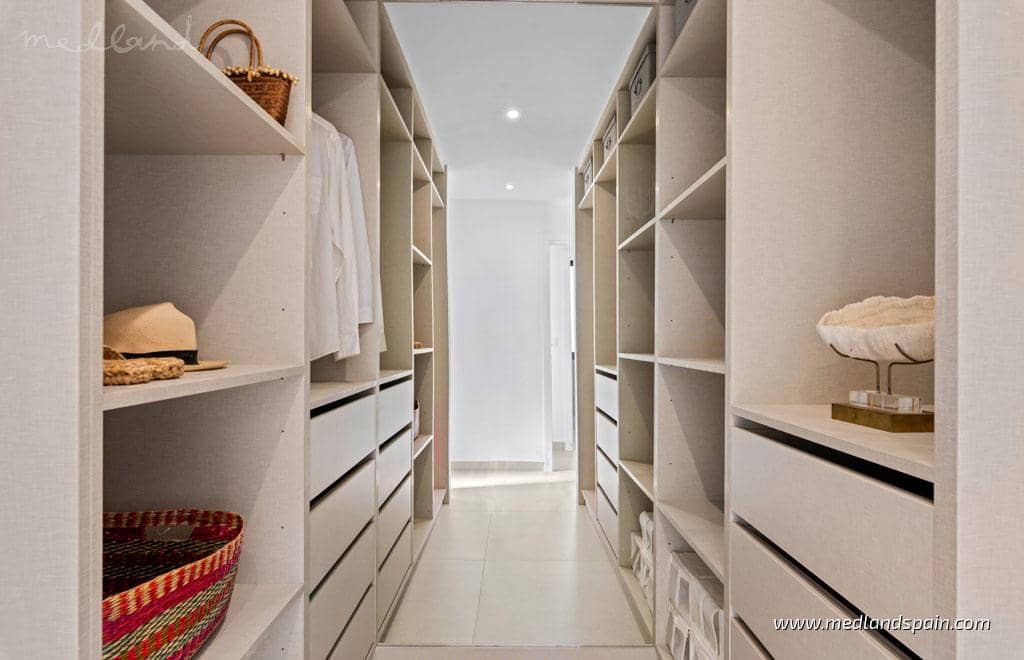 3 soveværelse Villa til salg i Mar de Cristal med swimmingpool garage - € 549.000 (Ref: 7182079)