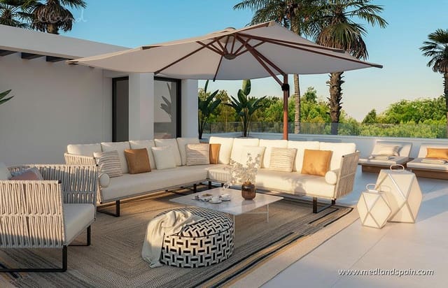 3 sovrum Villa till salu i Mijas Costa, Mijas med pool garage - 1 889 000 € (Ref: 7205230)