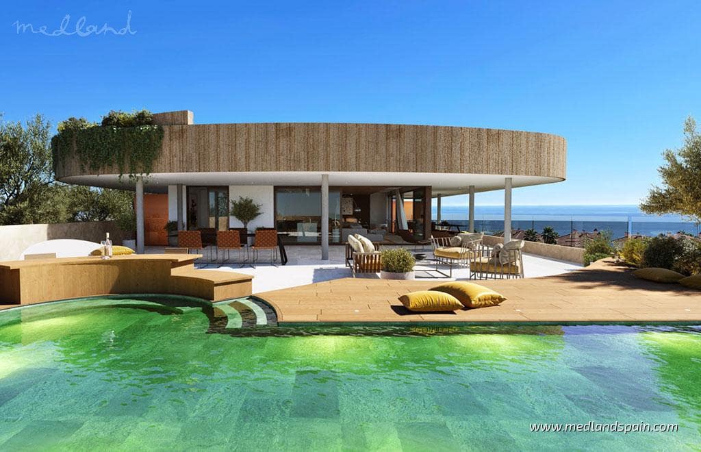 2 soveværelse Lejlighed til salg i Fuengirola med swimmingpool garage - € 1.190.000 (Ref: 7286521)