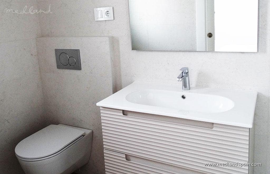 3 makuuhuone Huvila myytävänä paikassa Pilar de la Horadada mukana uima-altaan 
autotalli - 379 900 € (Ref: 7318531)