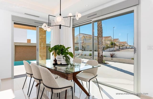 4 soveværelse Villa til salg i Ciudad Quesada, Rojales med swimmingpool garage - € 985.000 (Ref: 7382554)