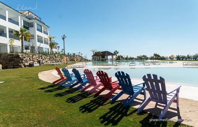 4 sovrum Lägenhet till salu i Estepona med pool garage - 912 073 € (Ref: 7388004)