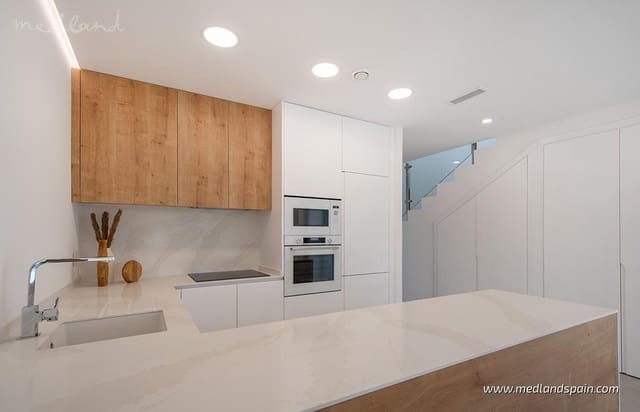 3 sypialnia Willa na sprzedaż w Mil Palmeras, Pilar de la Horadada z basenem garażem - 559 900 € (Ref: 7427709)